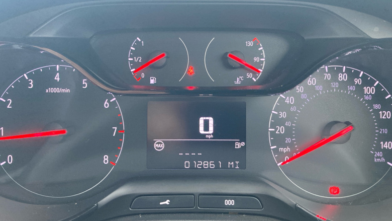 Vauxhall Crossland 1.2 Design 5dr Petrol Hatchback